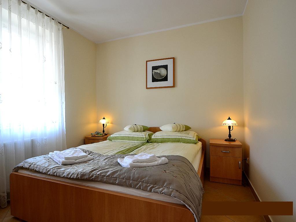 Willa Atrium Jantar Chambre photo